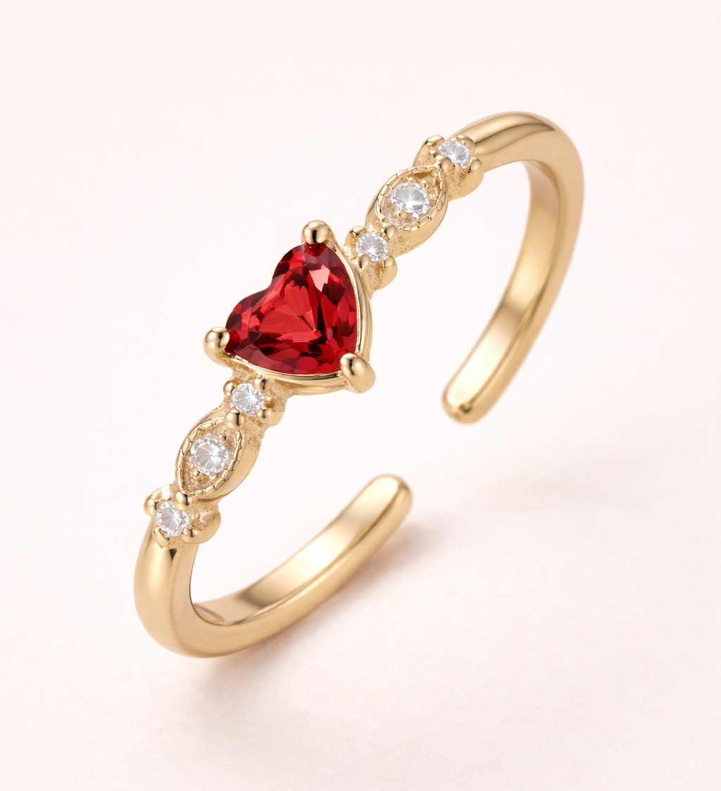 Amara Heart Ring