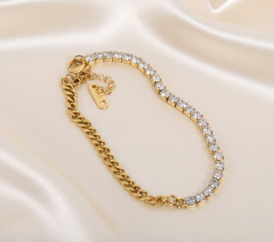 fbb0617de5c54566a5223f240ce292b6-Max